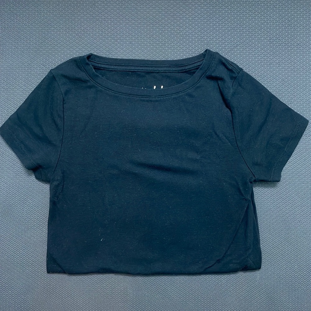 Ingrid & Isabel Black Tee